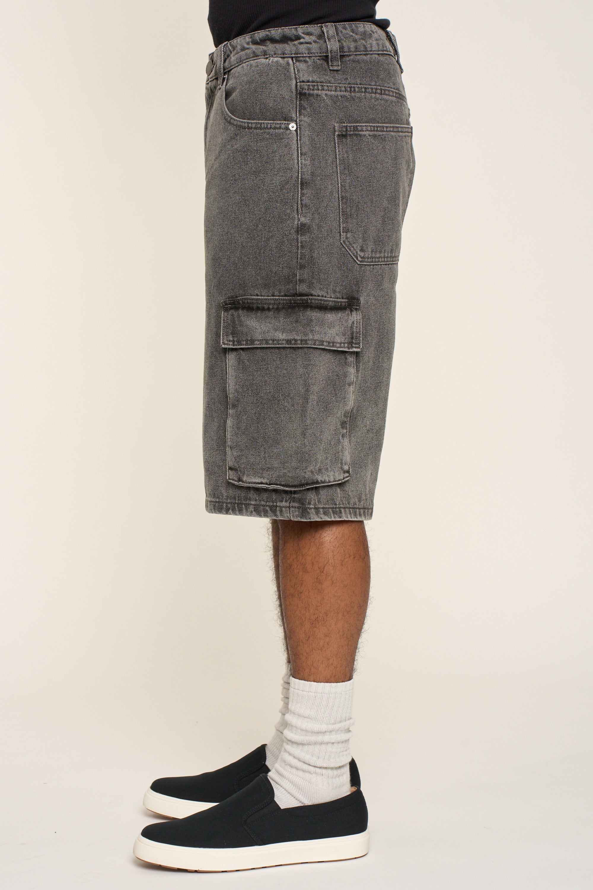 Baggy Fit Cargo Denim Shorts - Image 5