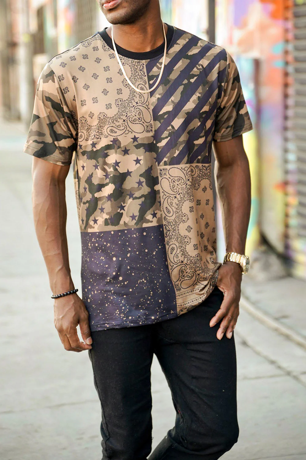 Bandana Paisley Pattern Block Graphic T-Shirt - Image 3