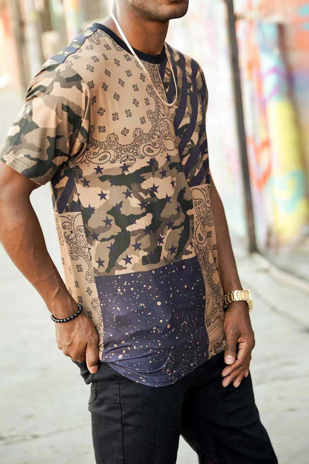 Bandana Paisley Pattern Block Graphic T-Shirt - Image 4