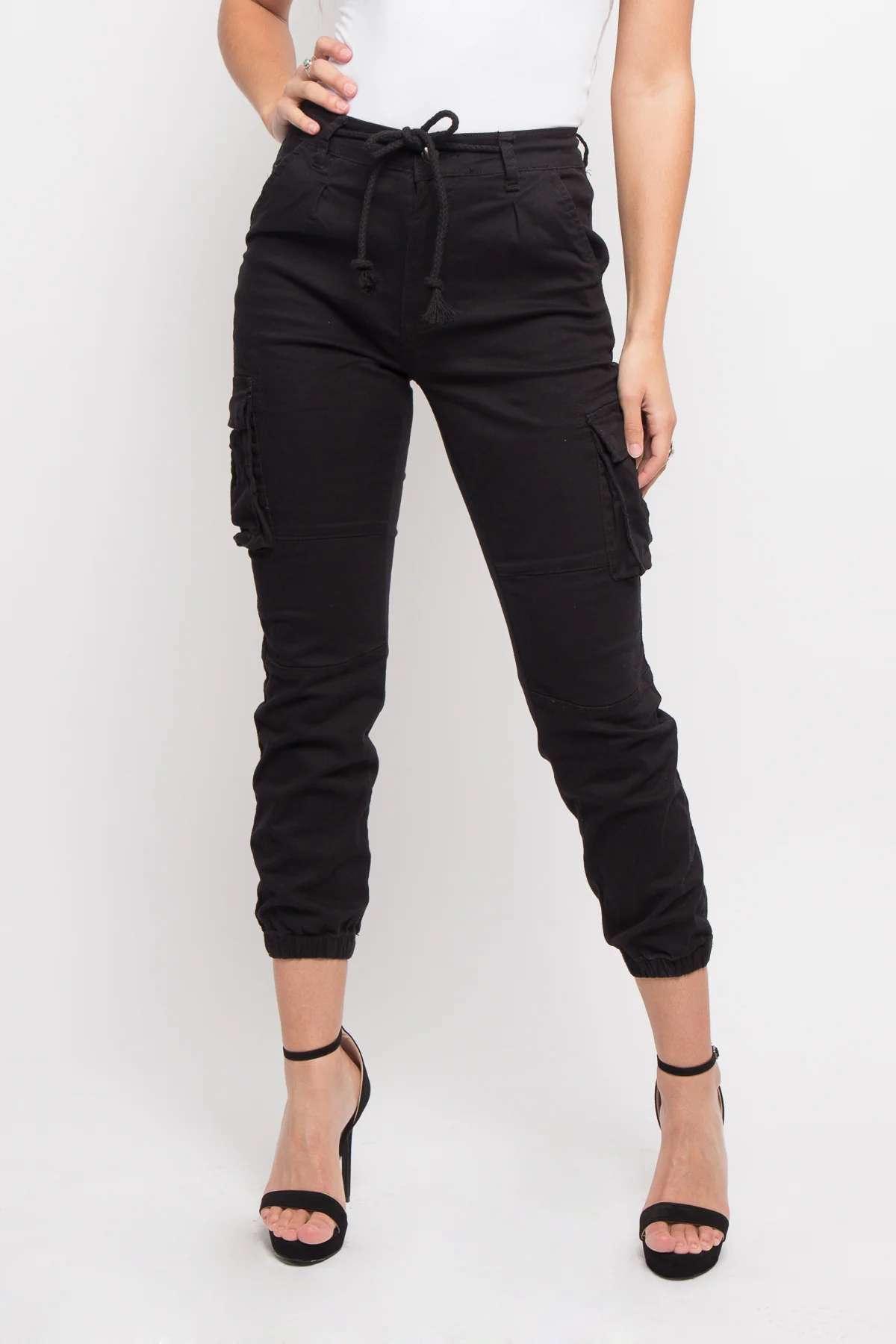 Women's Essential Basic Cropped Colored Cargo Joggers - Image 3