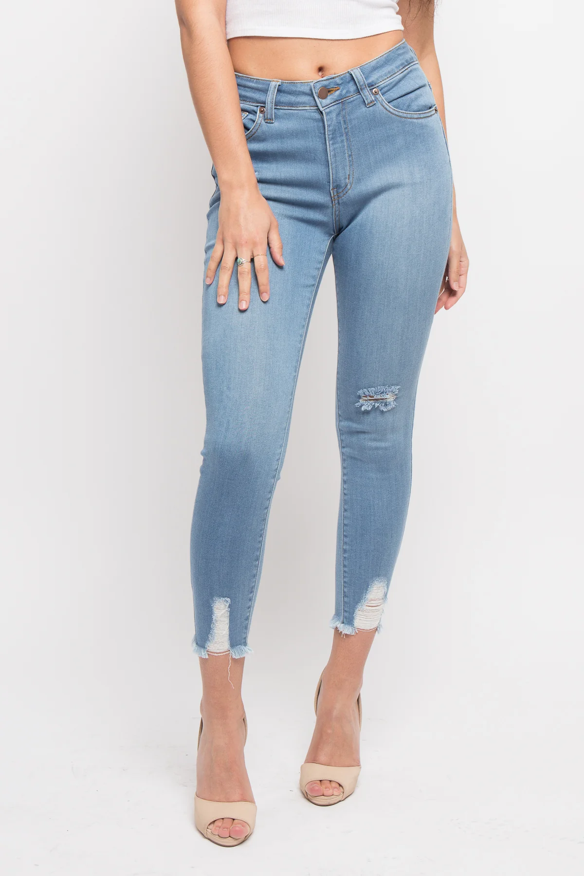 Essential Distressed Cropped Jeans - Image 2