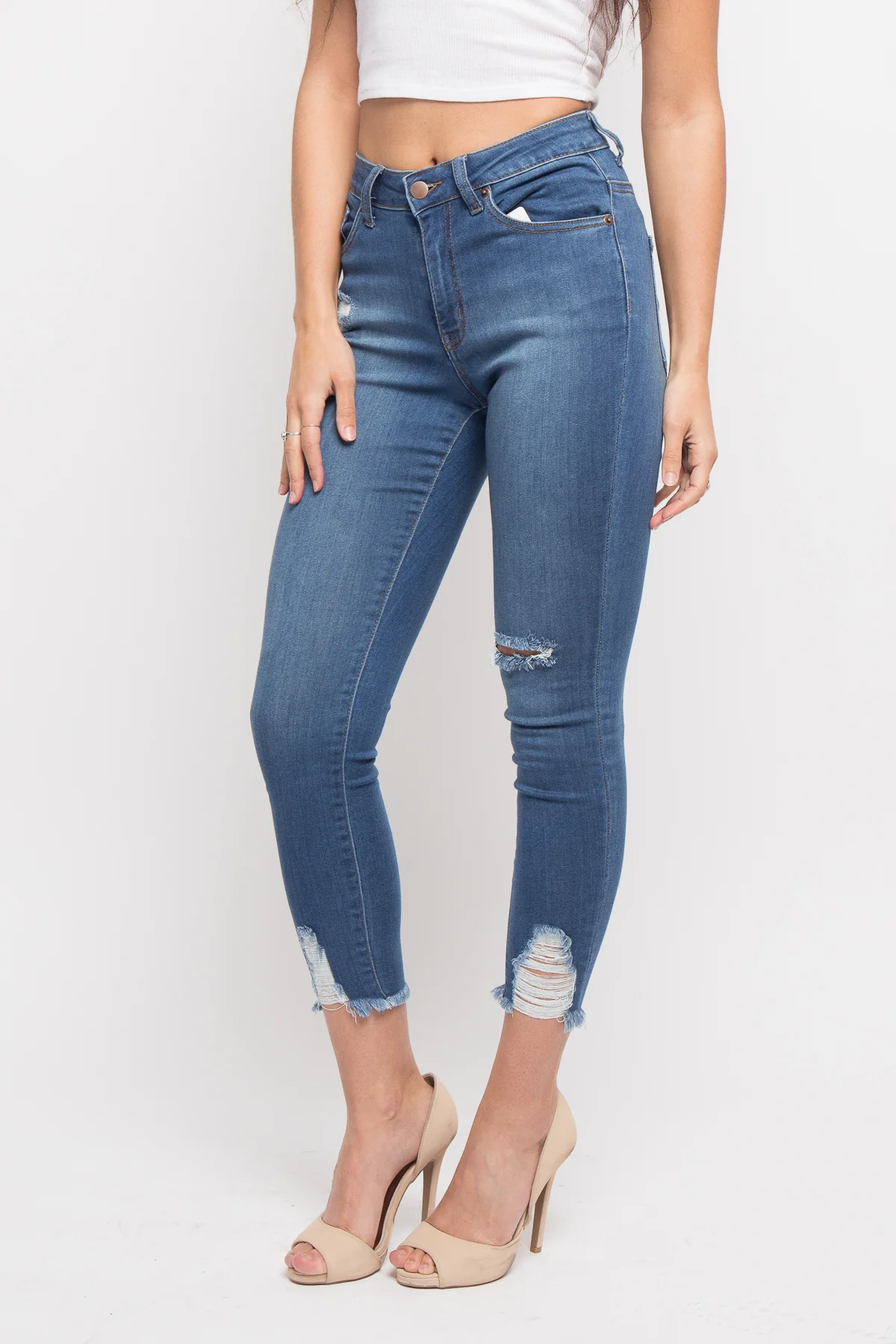 Essential Distressed Cropped Jeans - Image 3