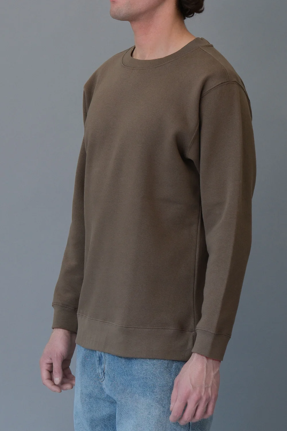 Basic Solid Crew-Neck Sweatshirt - Image 20