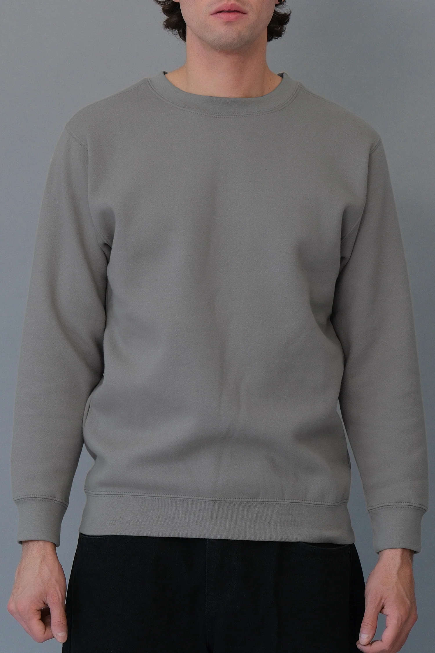 Basic Solid Crew-Neck Sweatshirt - Image 28