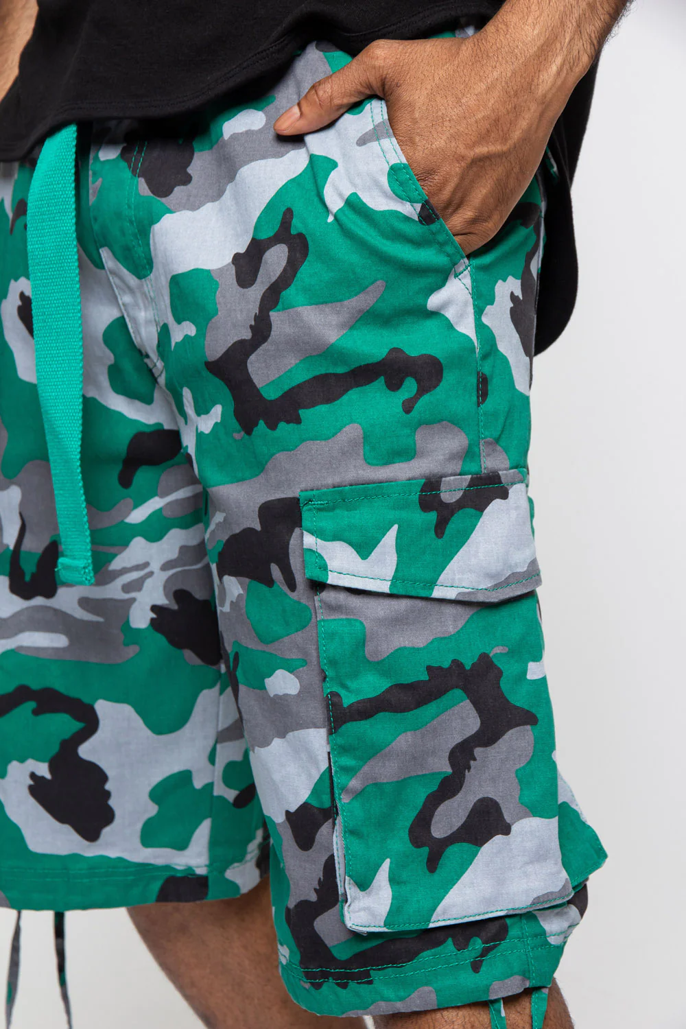 Belted Camo Cargo Shorts - Image 23