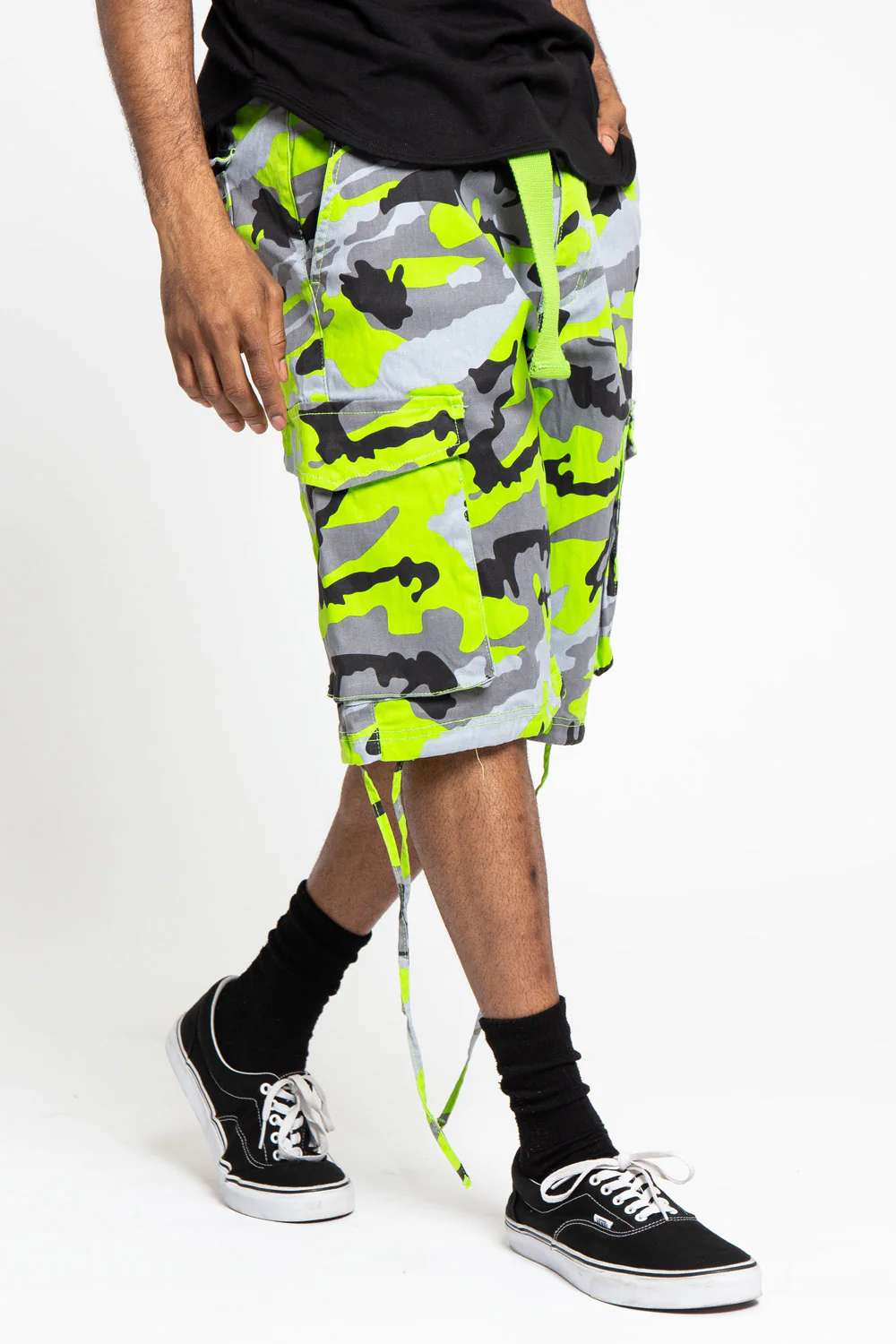 Belted Camo Cargo Shorts - Image 26