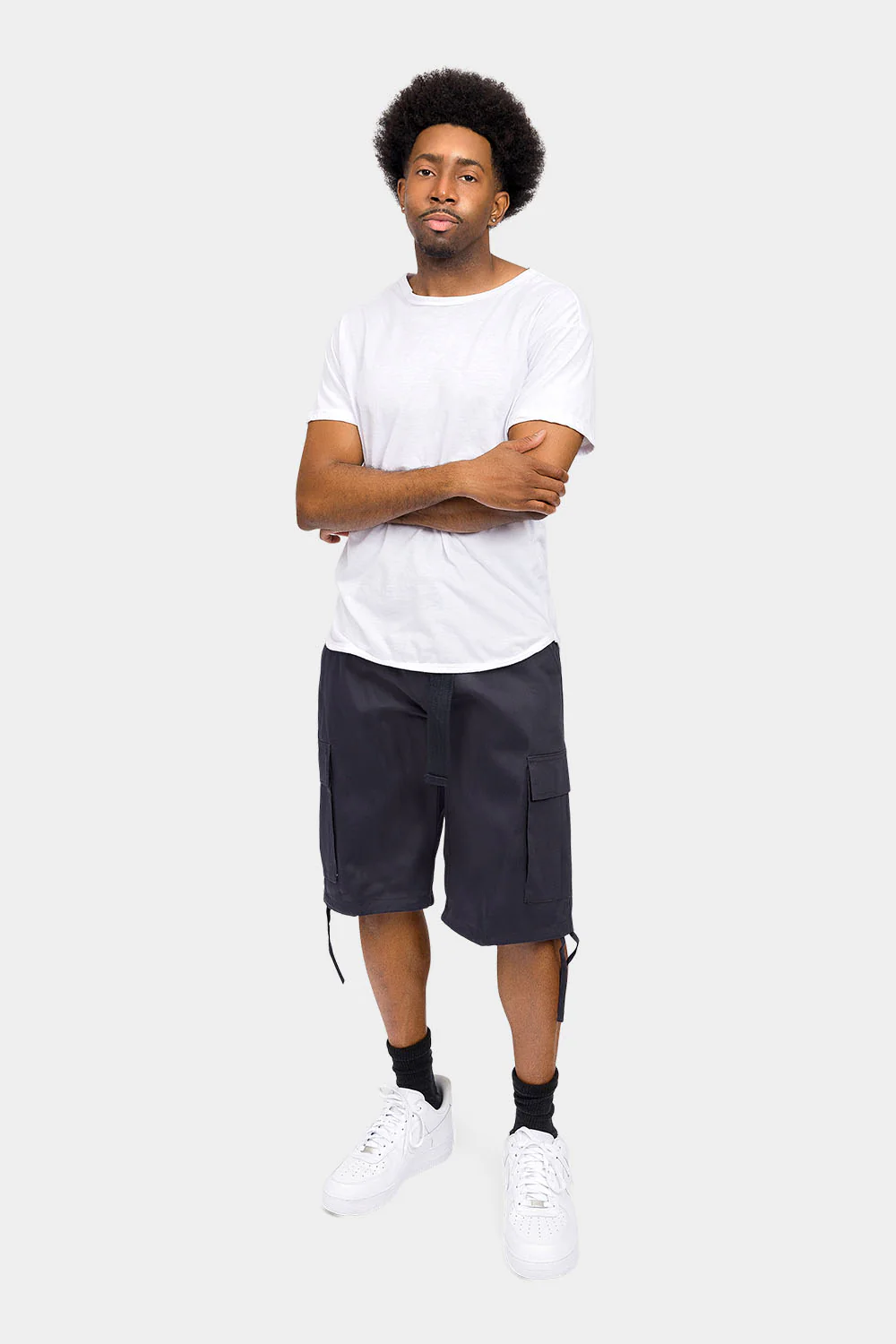 Belted Solid Cargo Shorts - Image 10