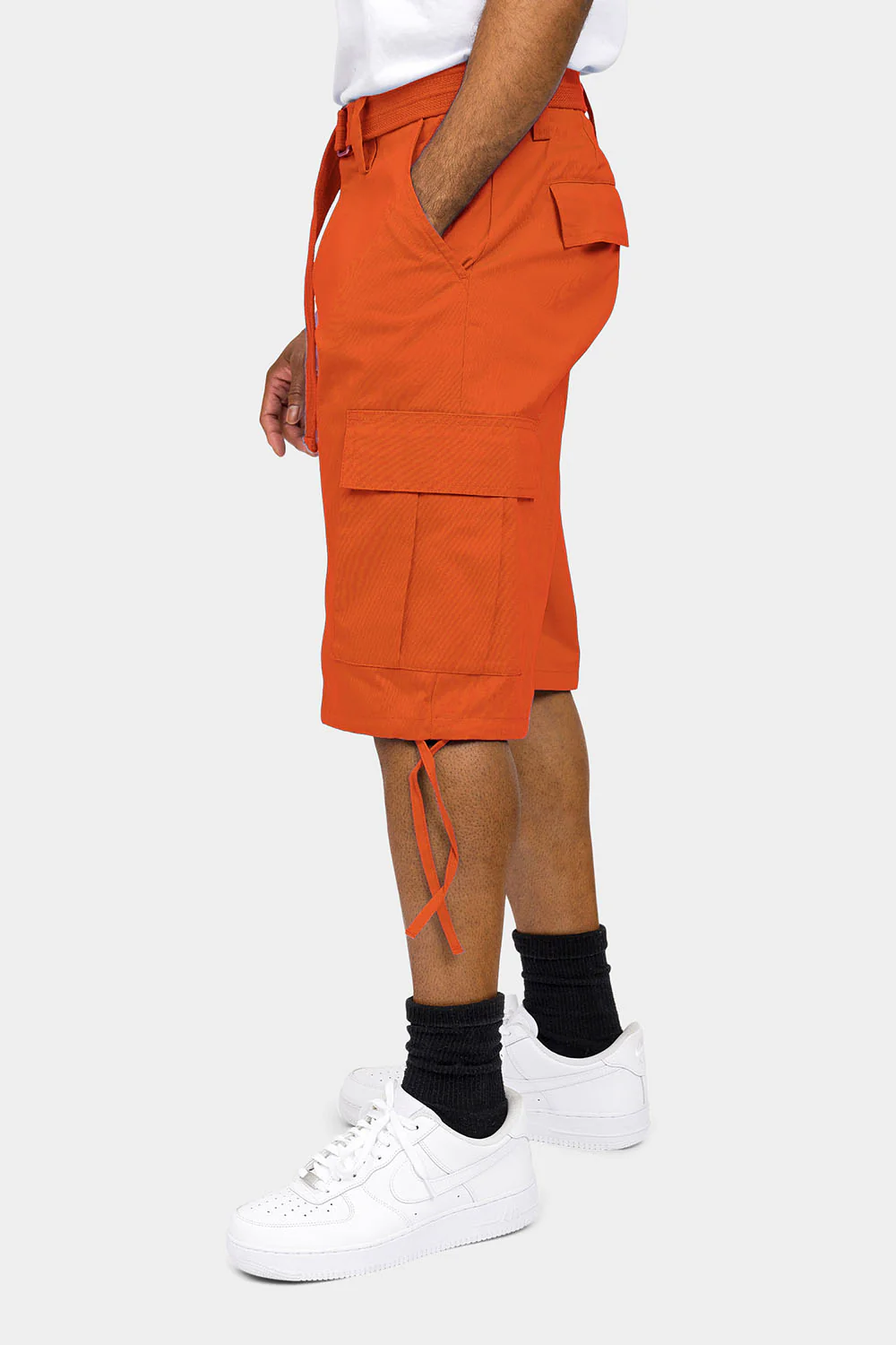 Belted Solid Cargo Shorts - Image 32