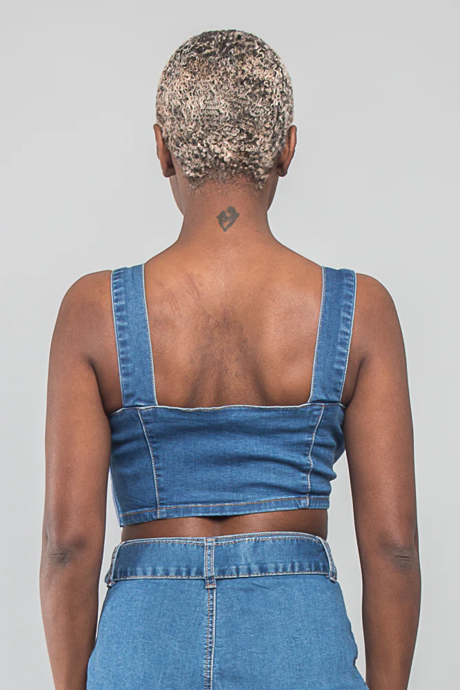 Buckled Denim Cropped Shirt - Image 9