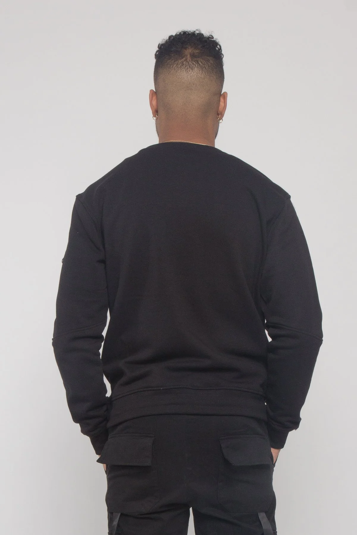 Buckled Front Pocket Pullover Crewneck - Image 4