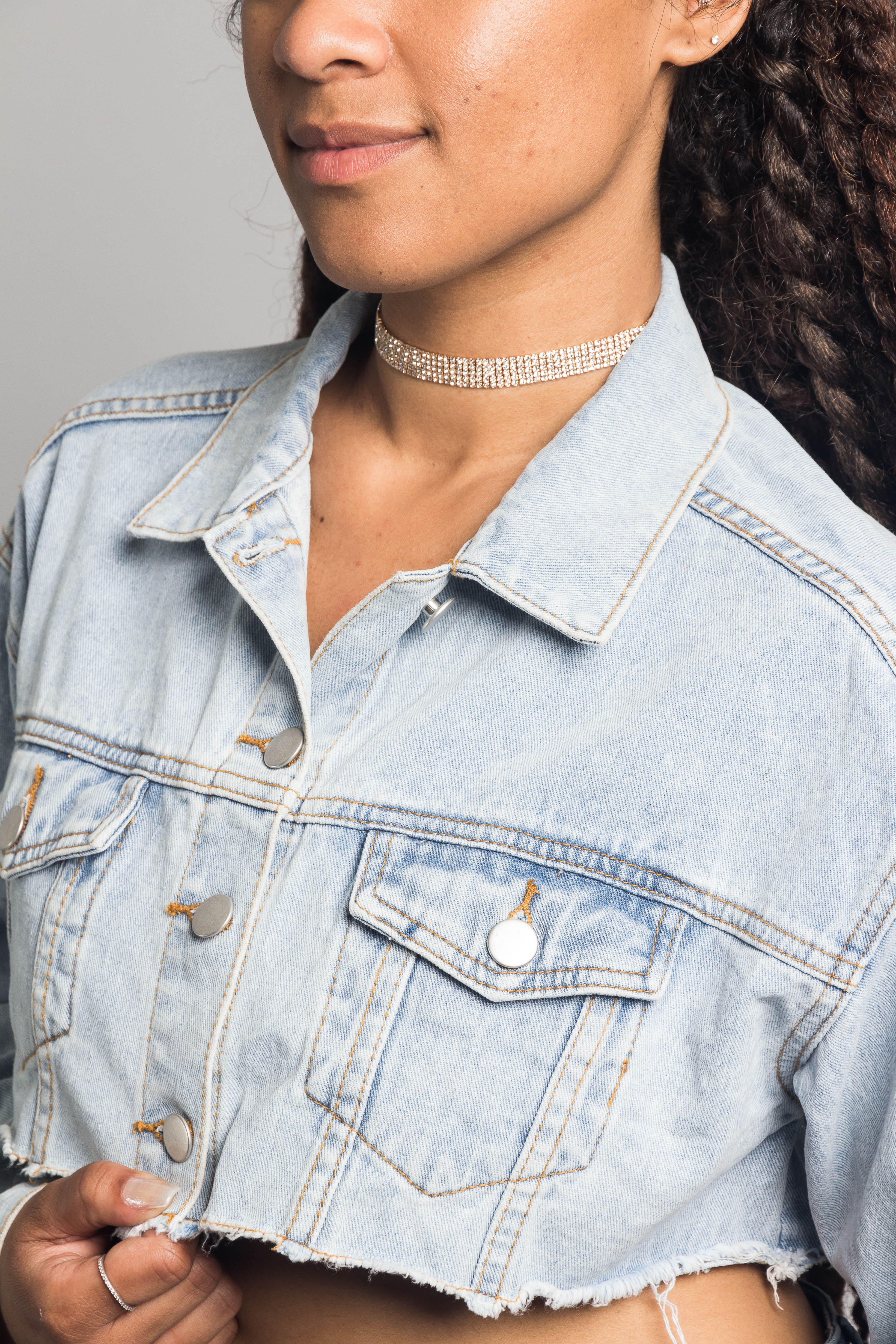 Cropped Backless Denim Jacket - Image 6