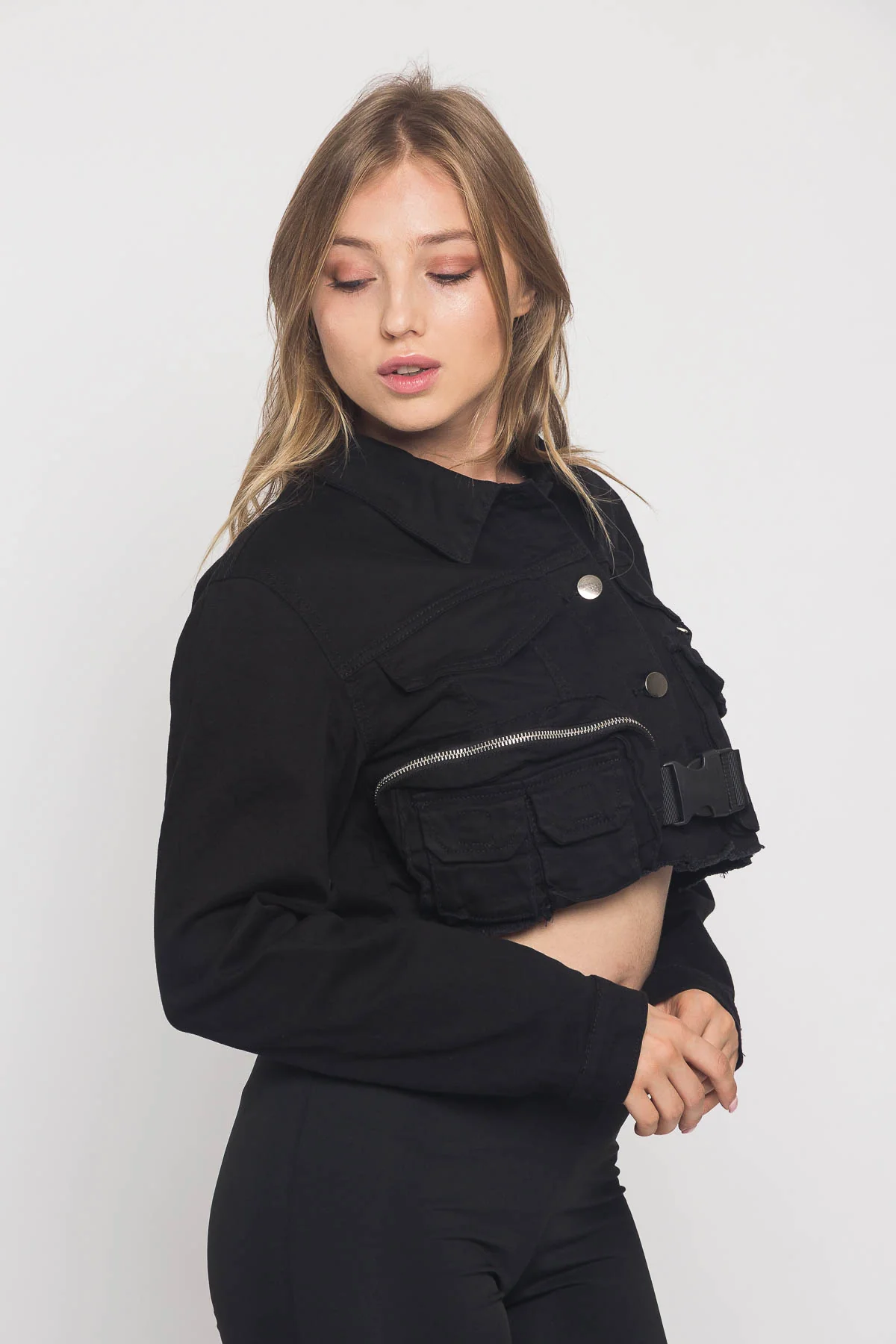 Cropped Military Style Pocket Shirt Jacket - Image 10