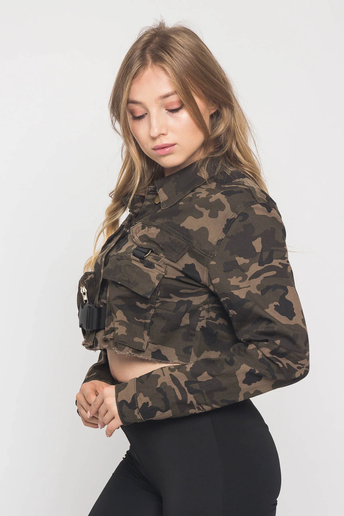 Cropped Military Style Pocket Shirt Jacket - Image 3
