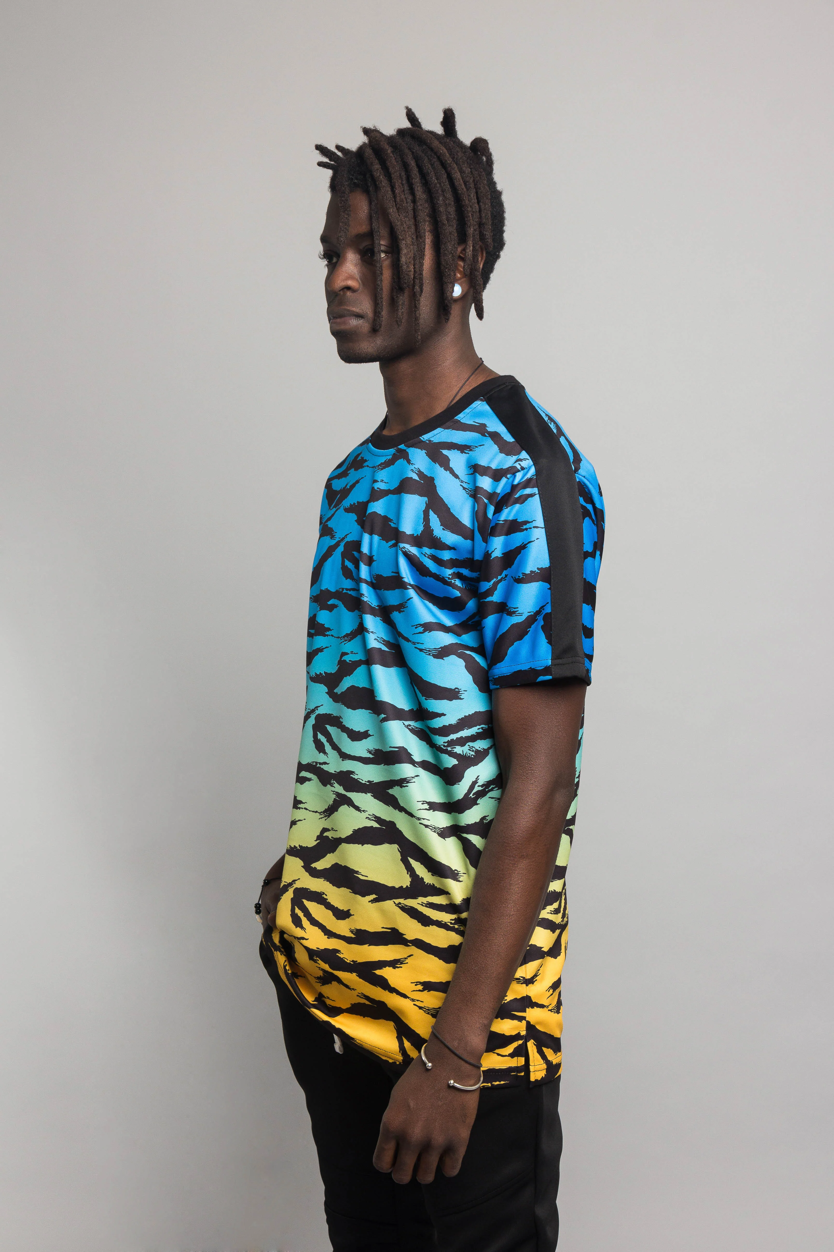 Dip Dye Gradient Tiger T-Shirt - Image 12