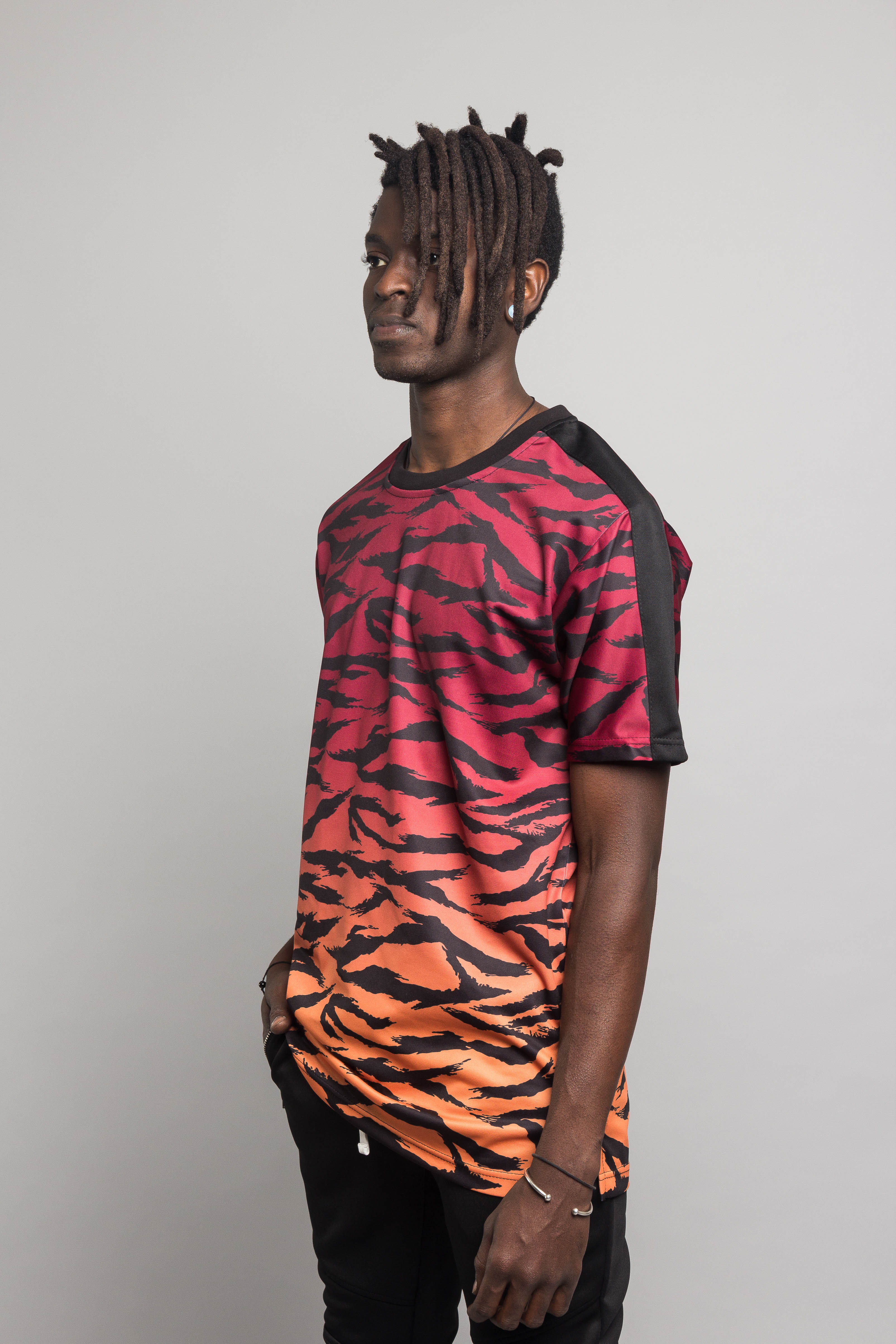 Dip Dye Gradient Tiger T-Shirt - Image 2