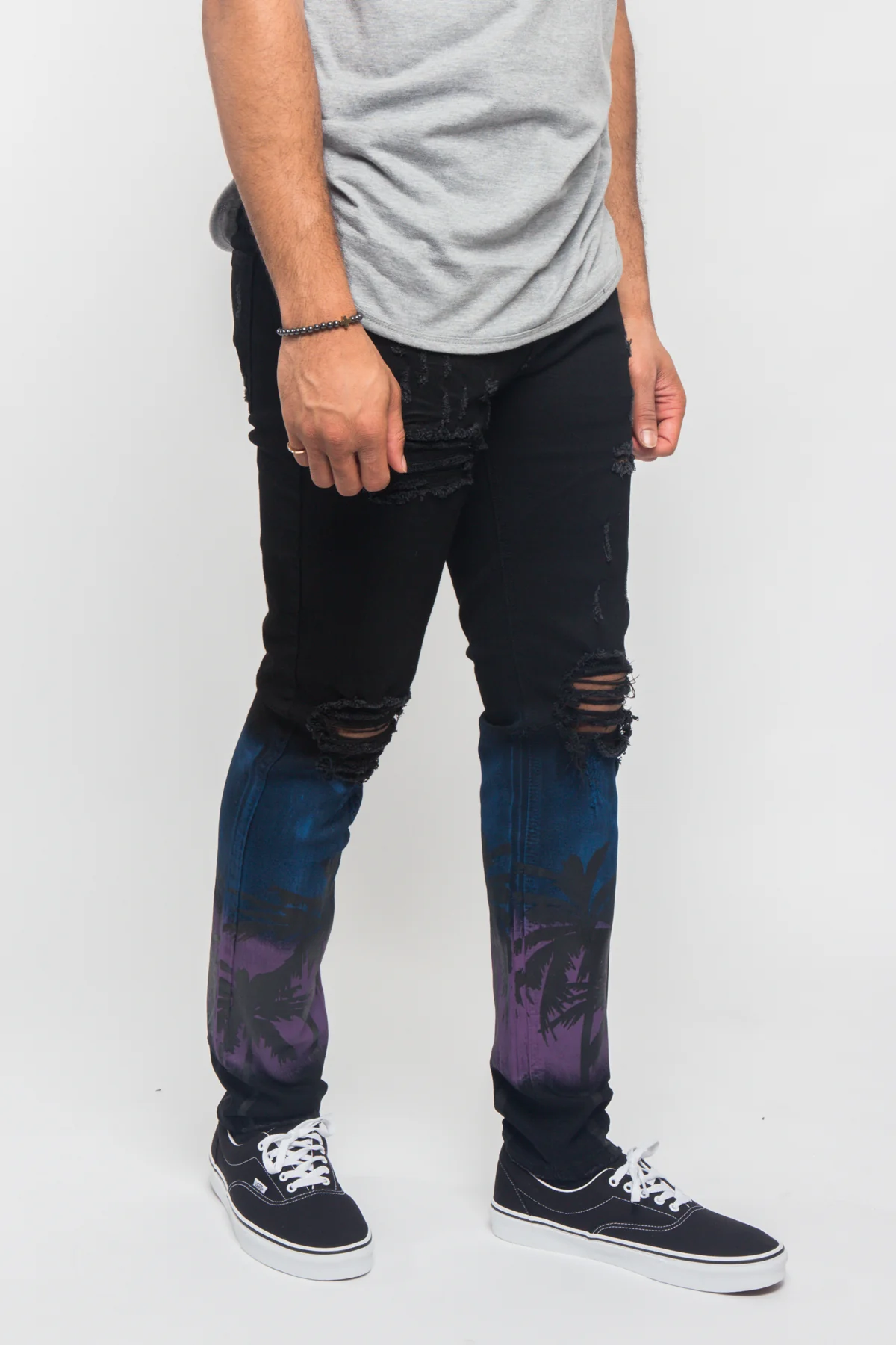 Distressed Airbrushed City Jeans - Image 10