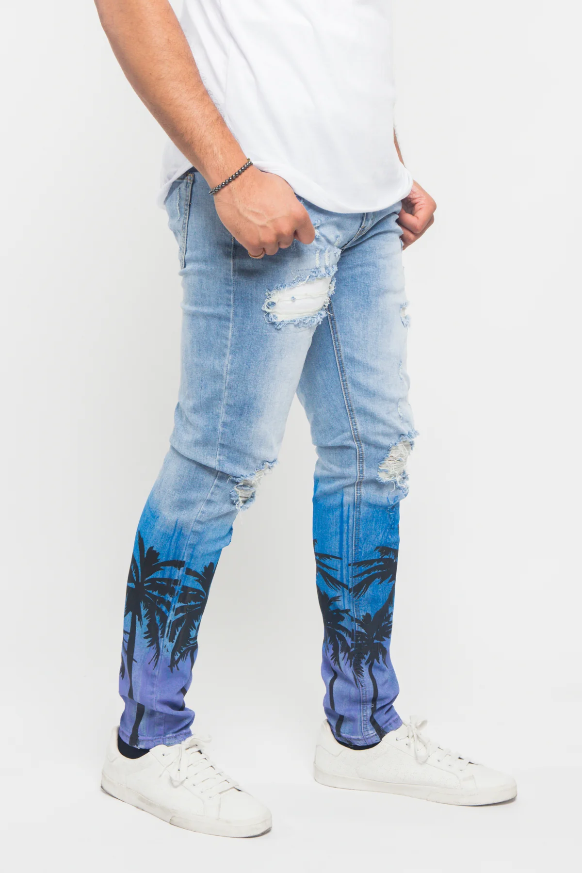 Distressed Airbrushed City Jeans - Image 5