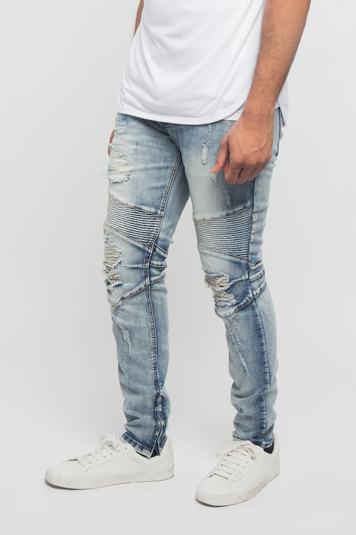 Distressed Scrunched Skinny Jeans - Image 10
