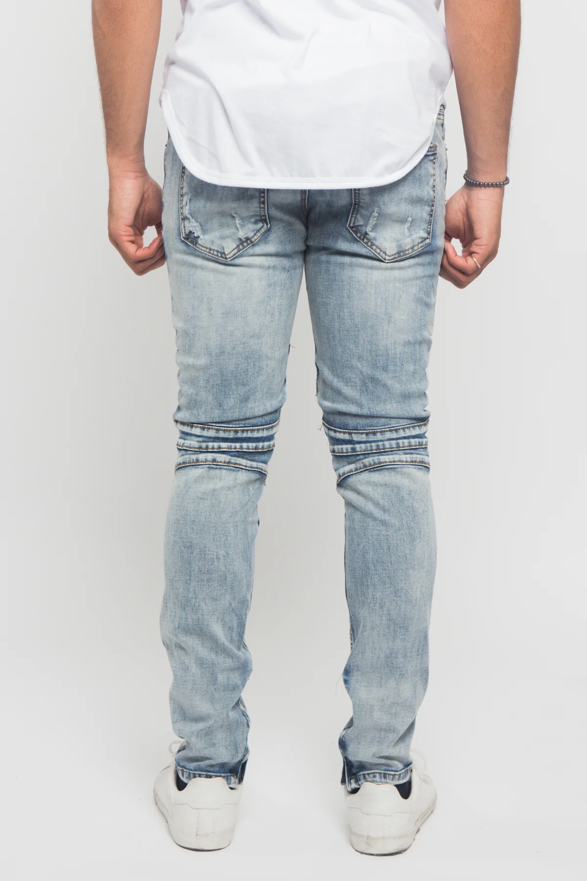 Distressed Scrunched Skinny Jeans - Image 11