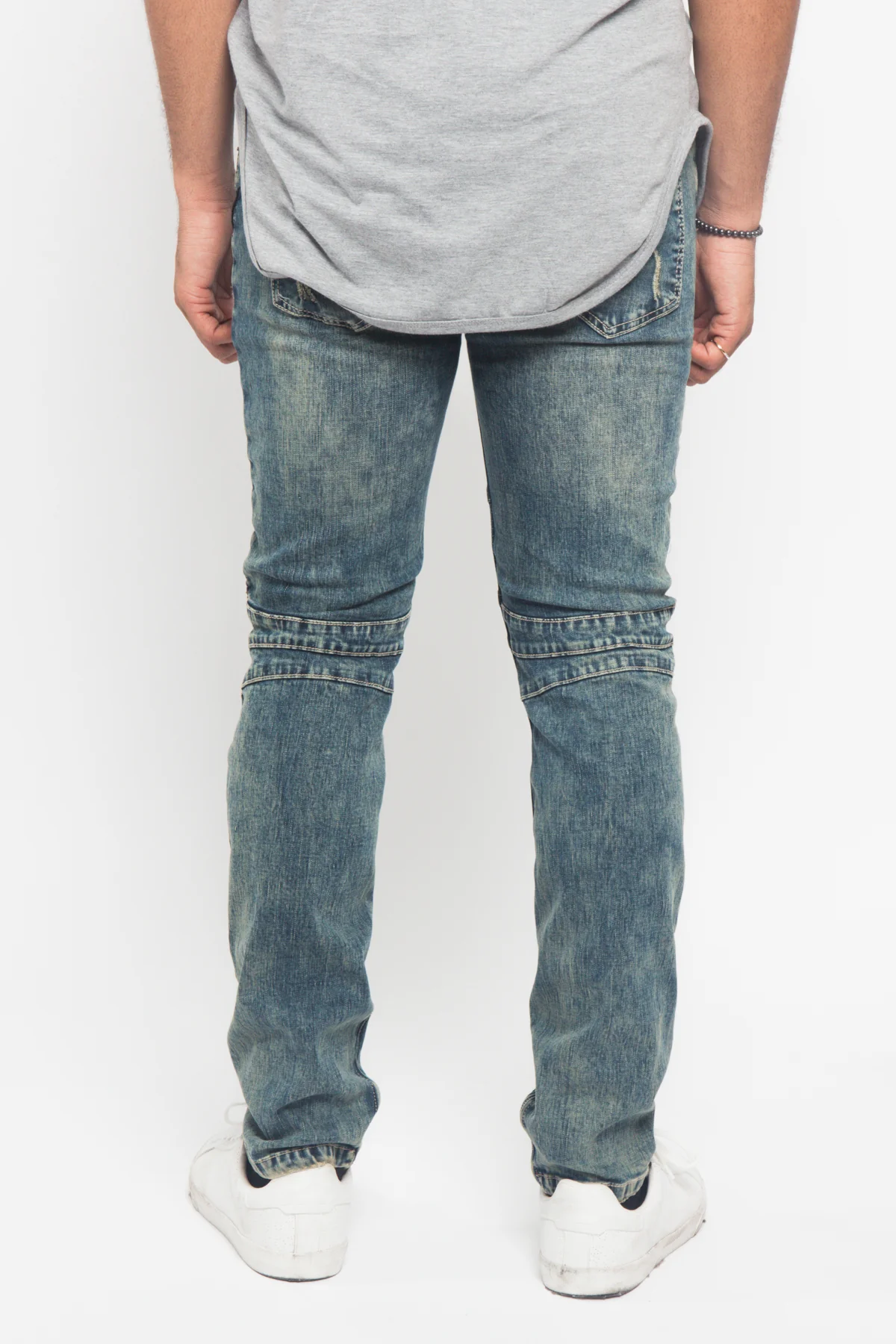 Distressed Scrunched Skinny Jeans - Image 18