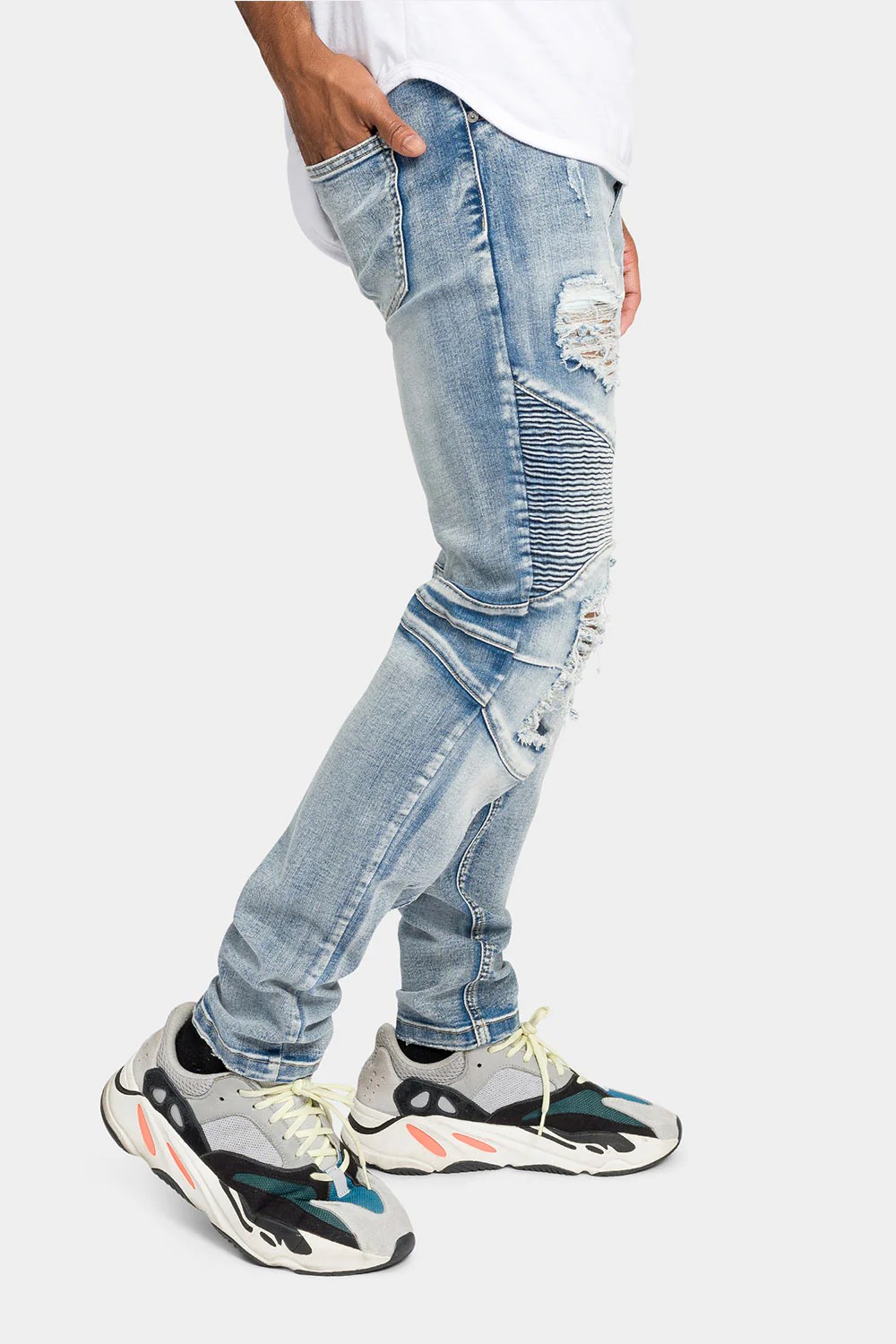 Distressed Scrunched Skinny Jeans - Image 25
