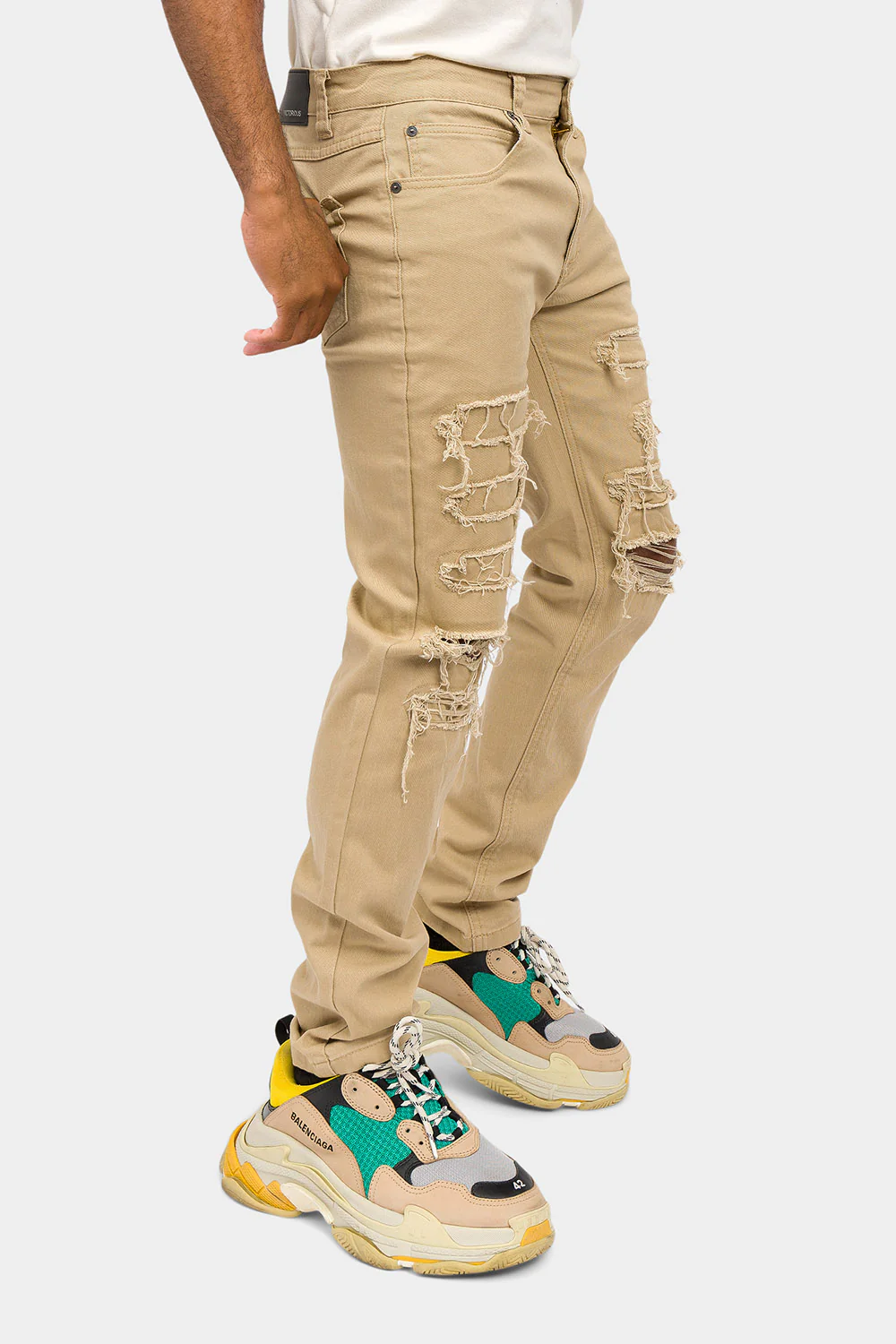 Distressed Solid Color Slim Fit Jeans - Image 4