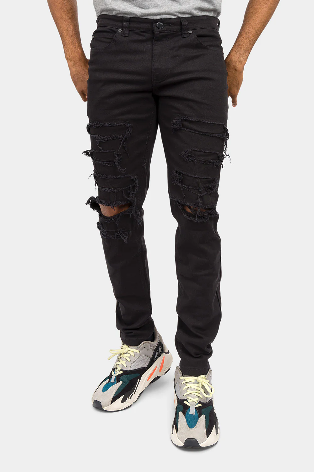 Distressed Solid Color Slim Fit Jeans - Image 6