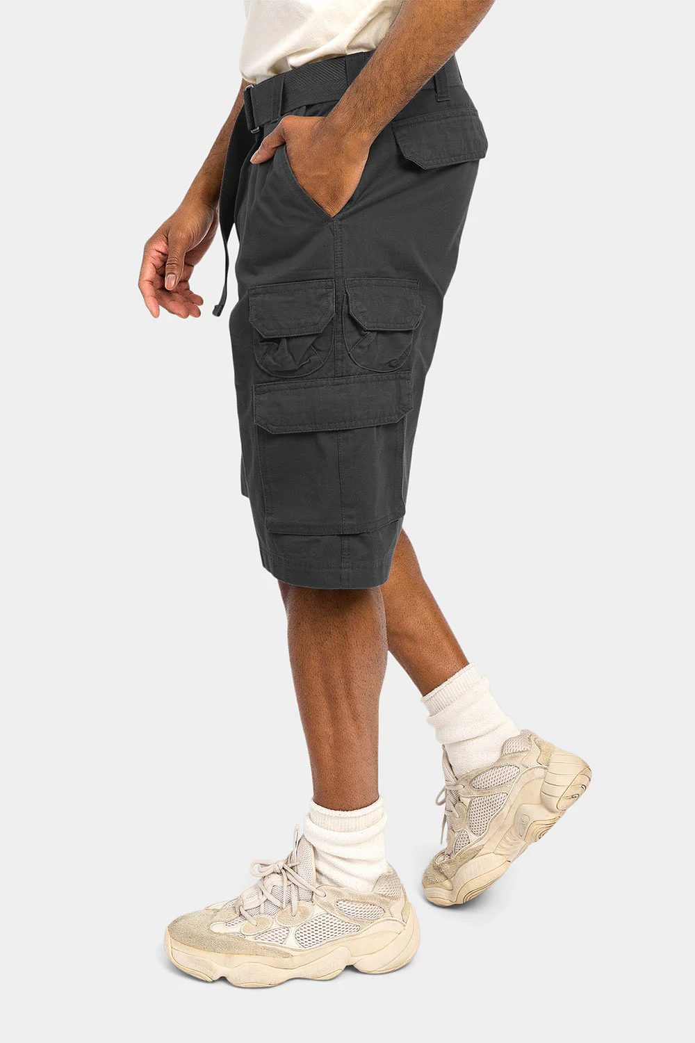 Essential Solid Relaxed Fit Chino Cargo Shorts - Image 10
