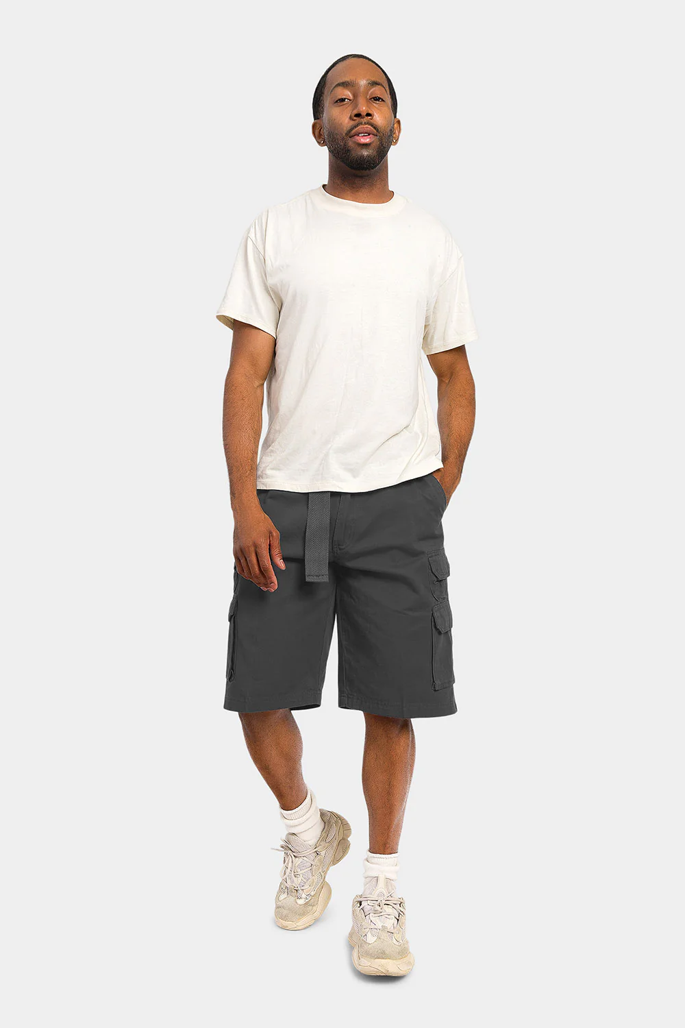 Essential Solid Relaxed Fit Chino Cargo Shorts - Image 8