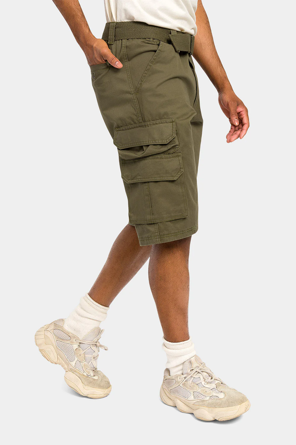 Essential Solid Relaxed Fit Chino Cargo Shorts - Image 5