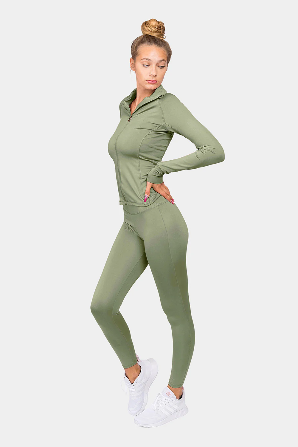 Essential Solid Workout Trackset - Image 2