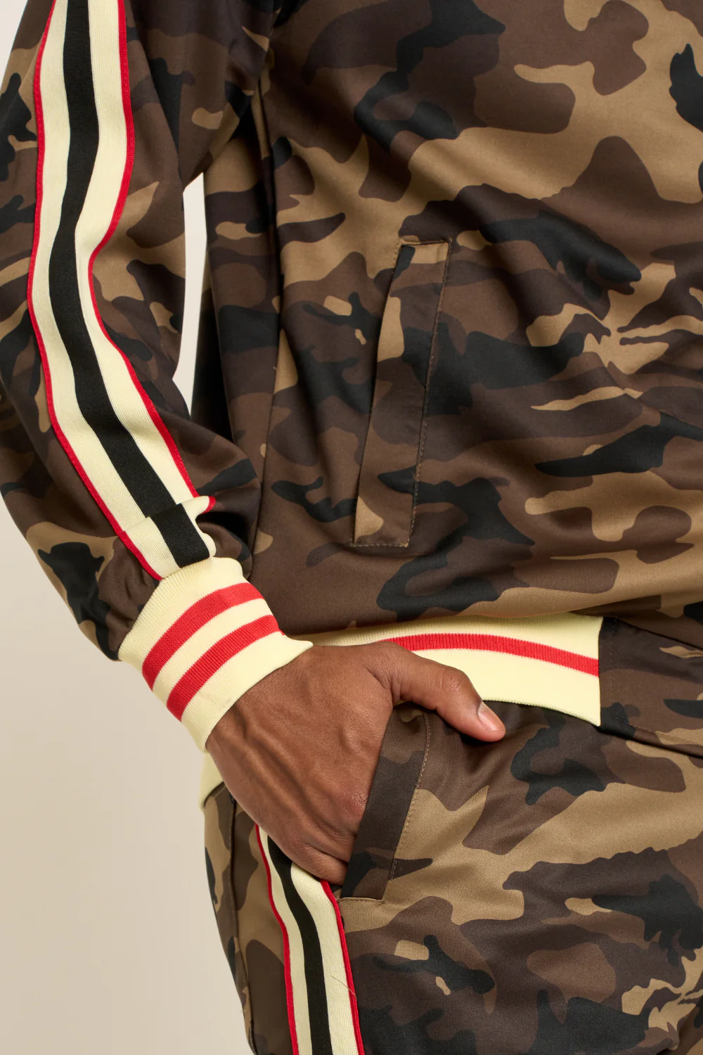 G Track Solid Track Suit Set - Image 19