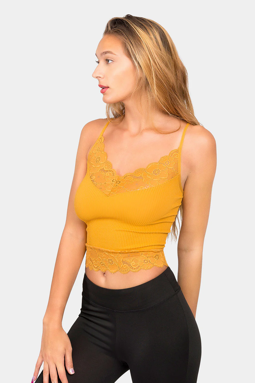 Lace Detail Seamless Cami Top - Image 32