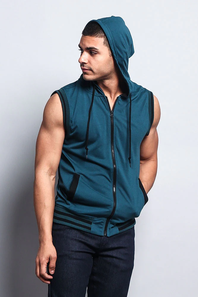 Lightweight Sleeveless Contrast Hoodie - Image 10