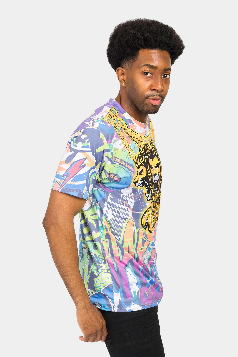 Lion King Gold Chain T-Shirt - Image 9