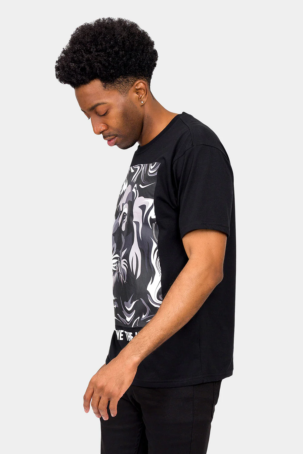Long Live the King Graphic Tee - Image 2