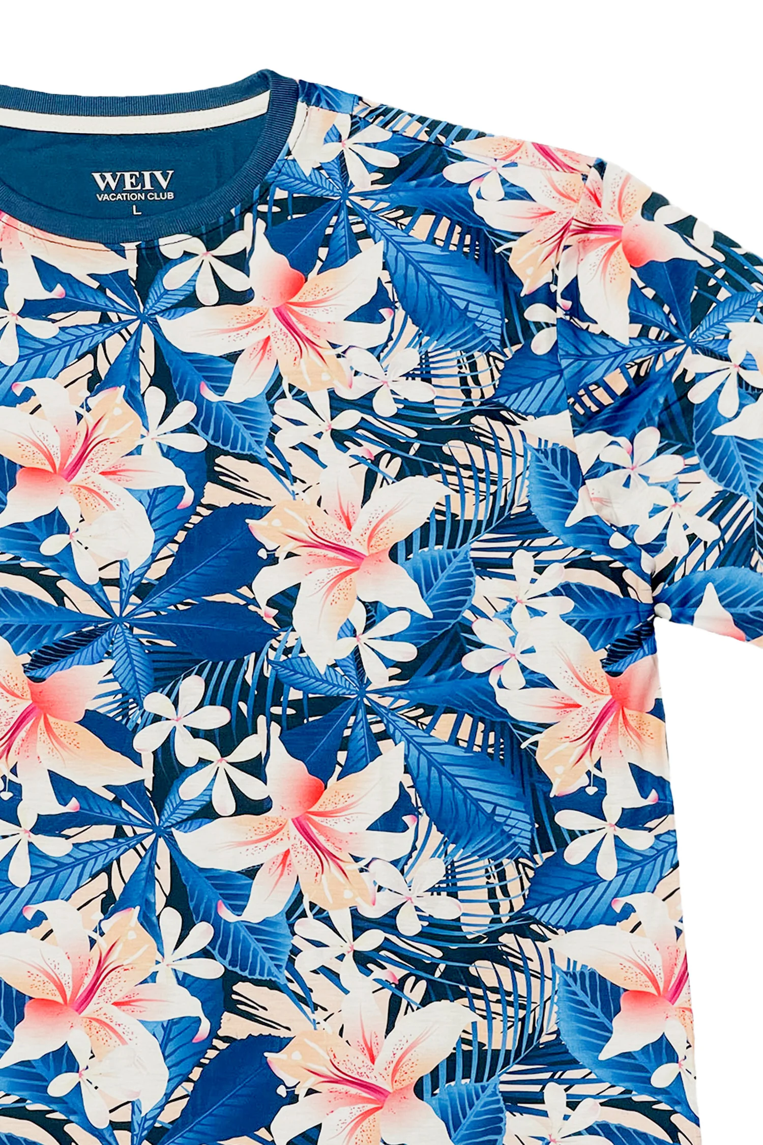 Men's Allover Hawaiian Floral Print Graphic T-Shirt - Image 2