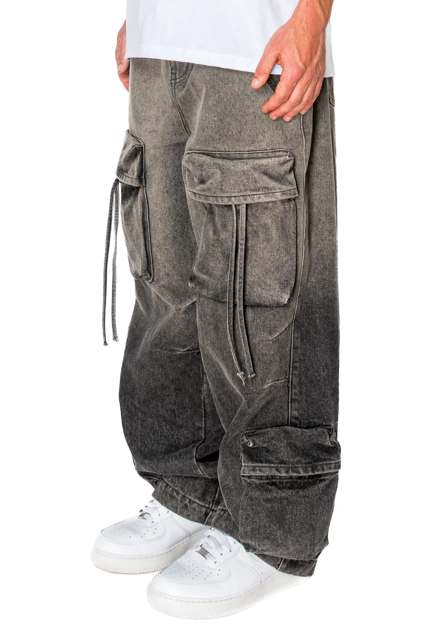 Men's Baggy Fit Faded Wash Cargo Jeans - Image 3