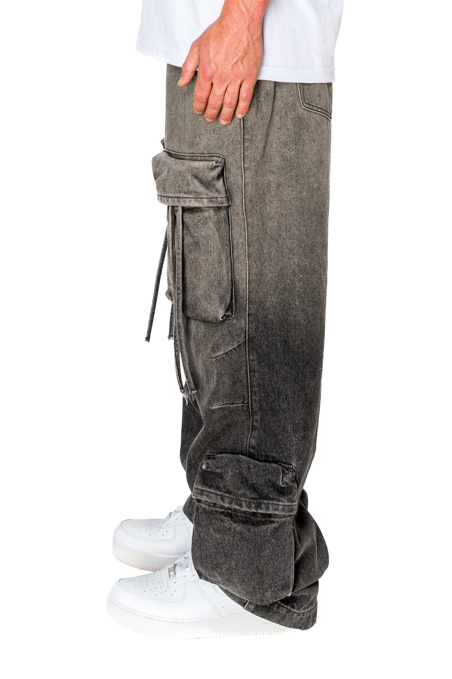 Men's Baggy Fit Faded Wash Cargo Jeans - Image 4