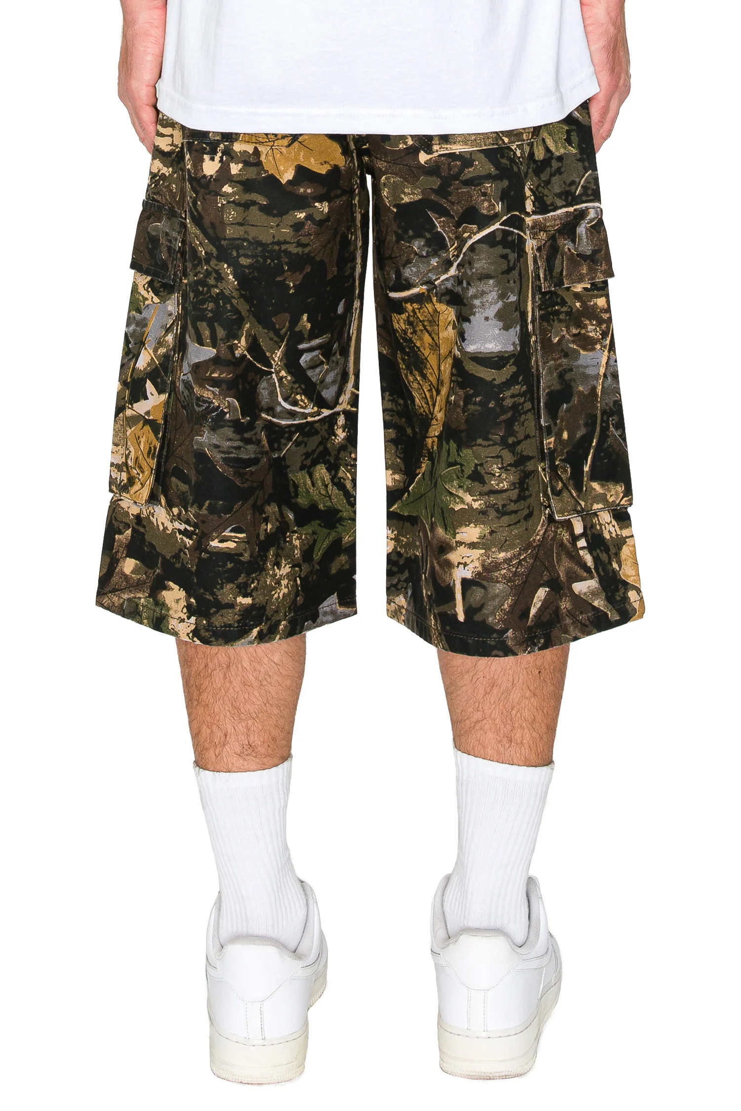 Men's Baggy Fit Hunter Camo shorts - Image 4