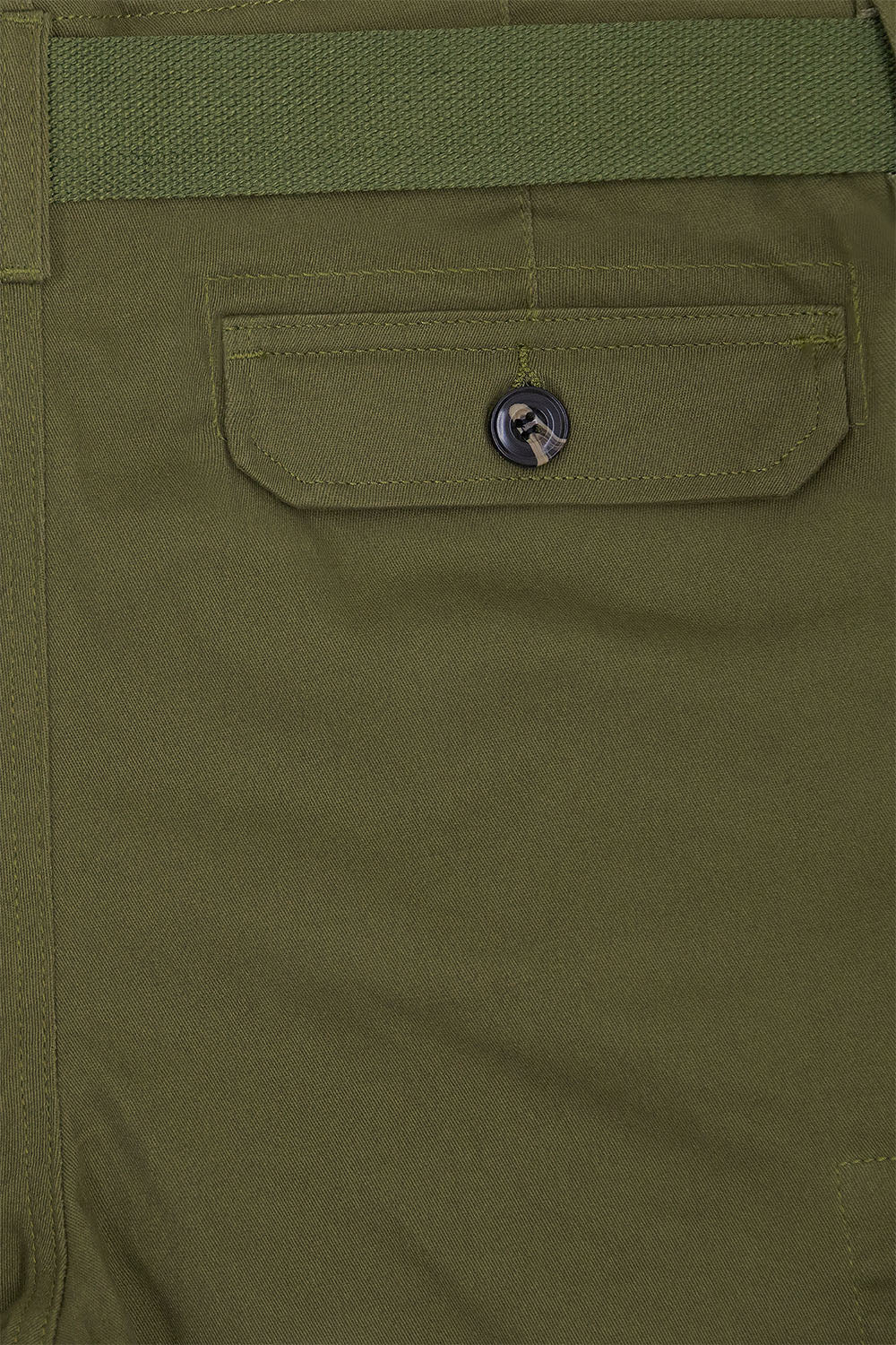 Men's Essential Solid Belted Cargo Shorts - Image 9