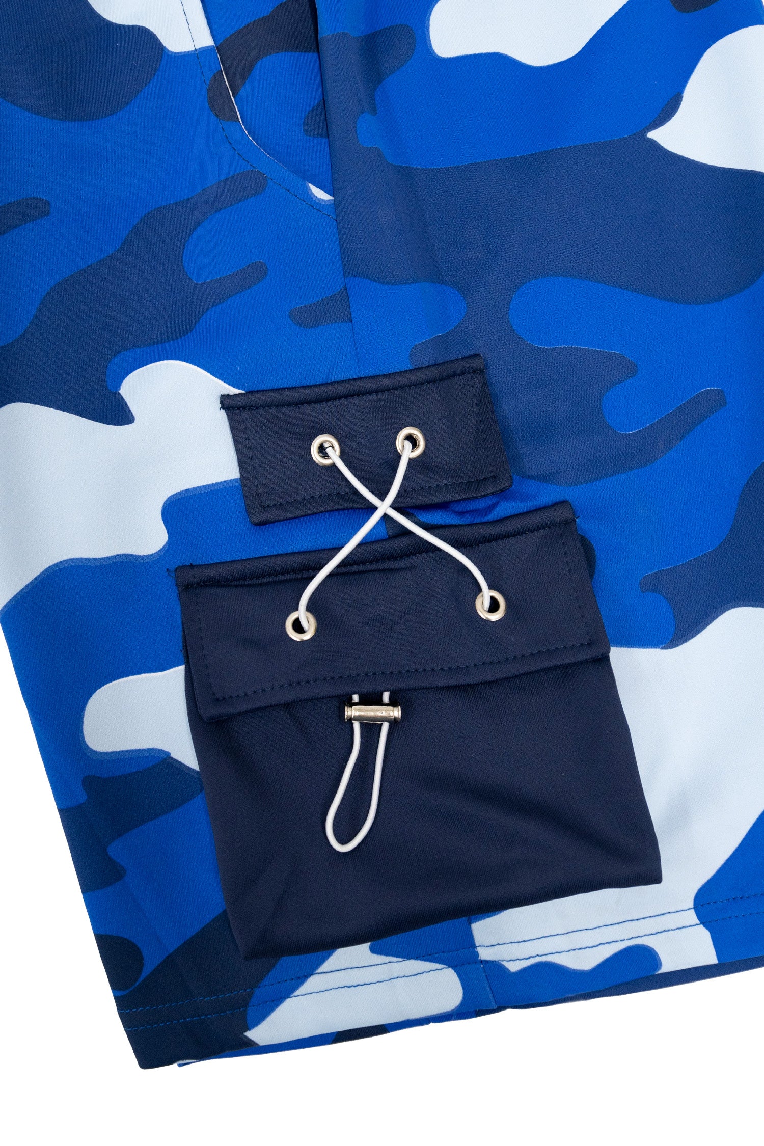 Men's Full Camo Sweat Cargo Shorts - Image 7