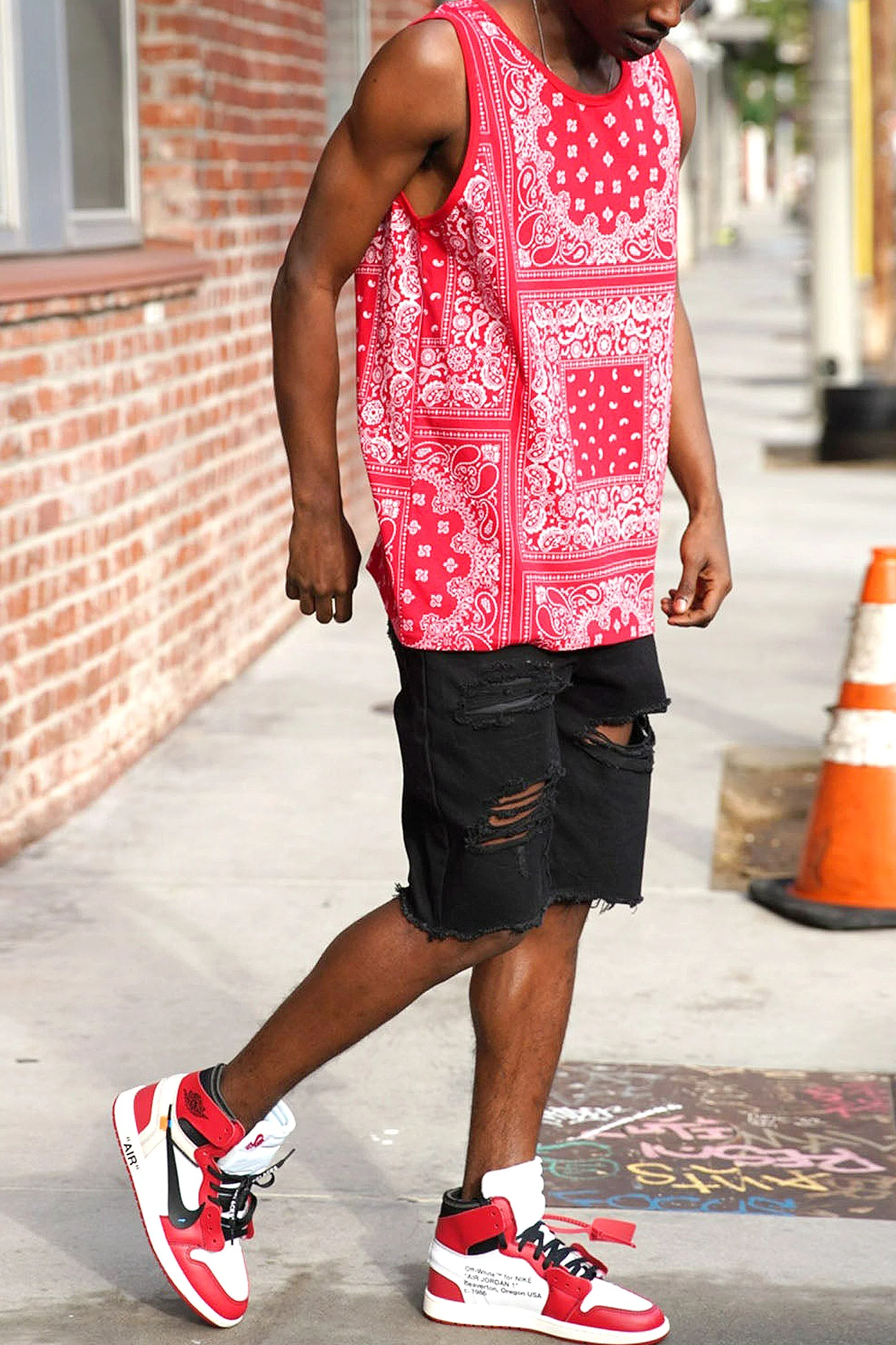 Men's Horizontal Solid Color Bandana Tank Top - Image 6