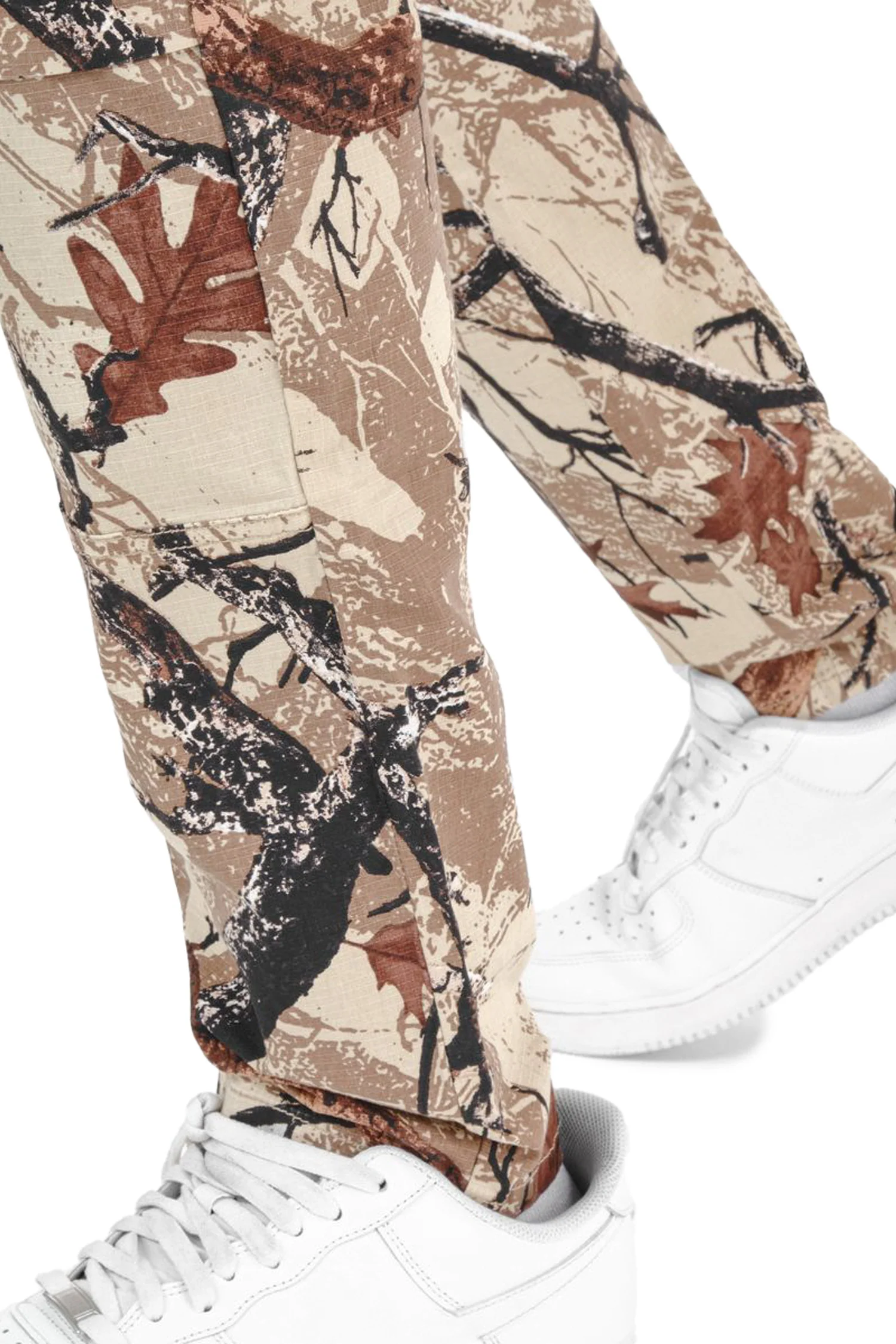 Men's Hunter Camo Cargo Pants - Image 7