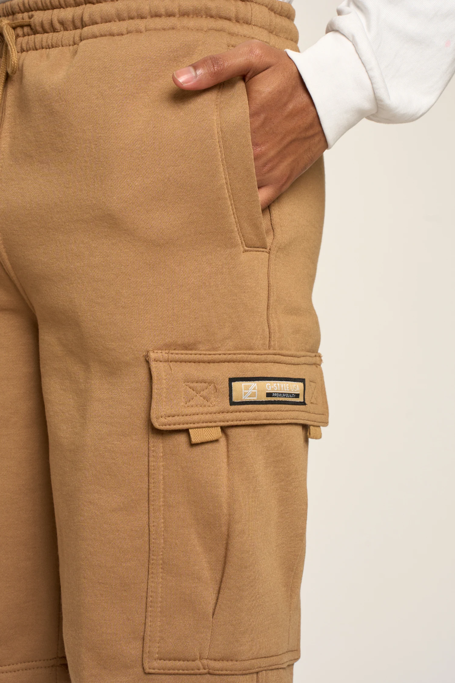 Men's Solid Fleece Heavyweight Cargo Shorts - Image 21