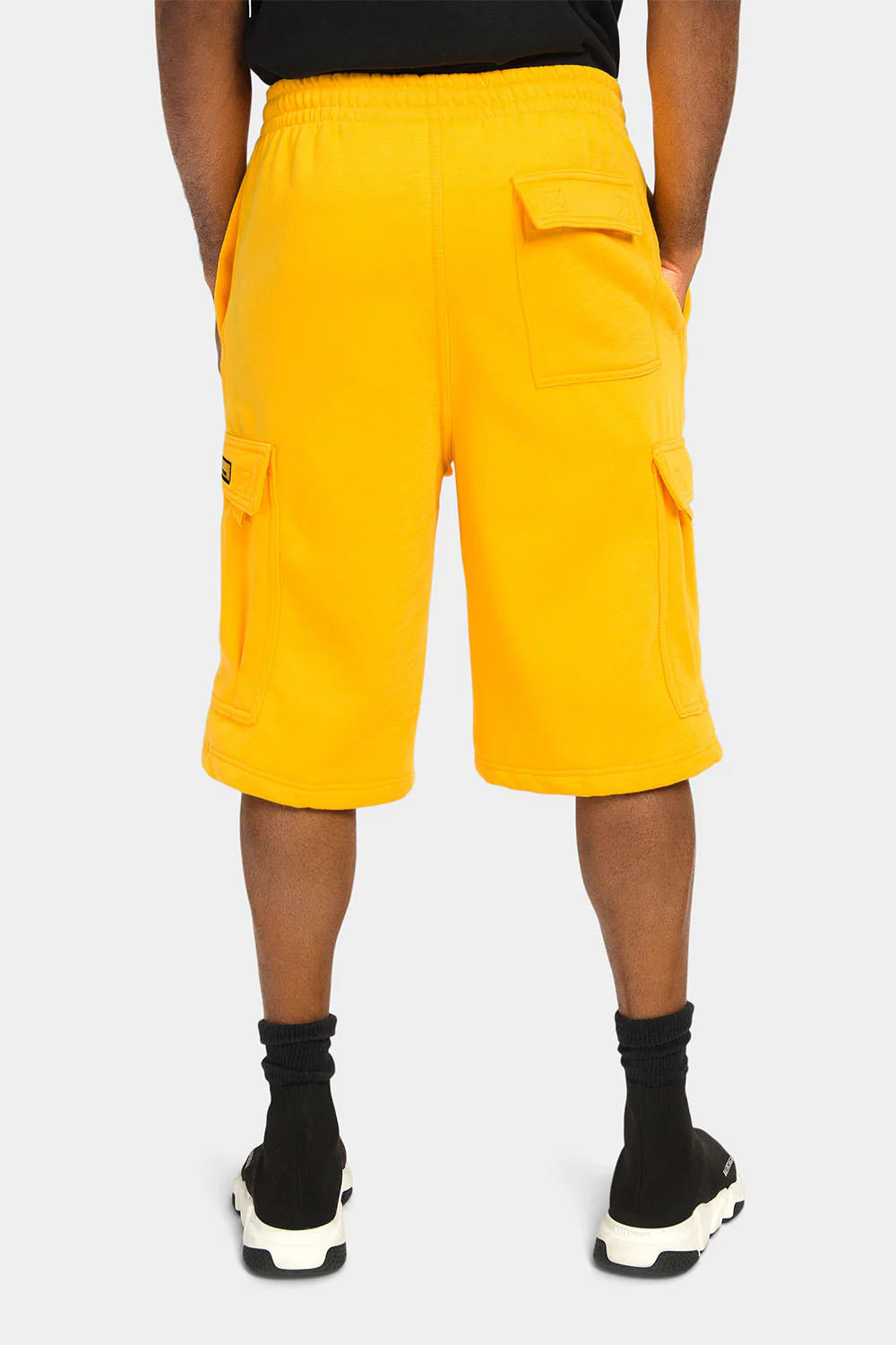 Men's Solid Fleece Heavyweight Cargo Shorts - Image 29