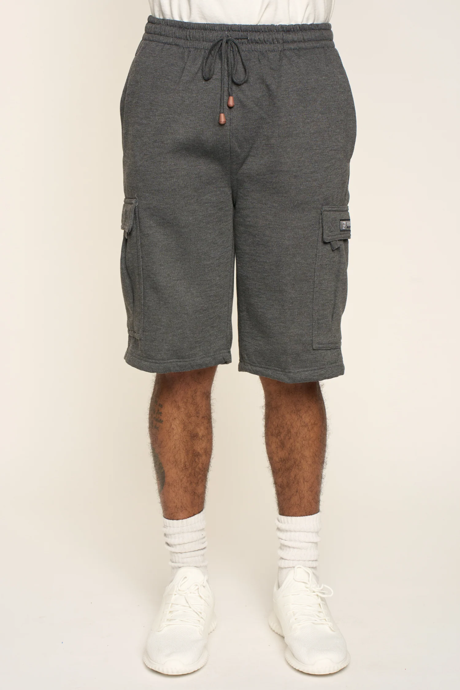 Men's Solid Fleece Heavyweight Cargo Shorts - Image 20