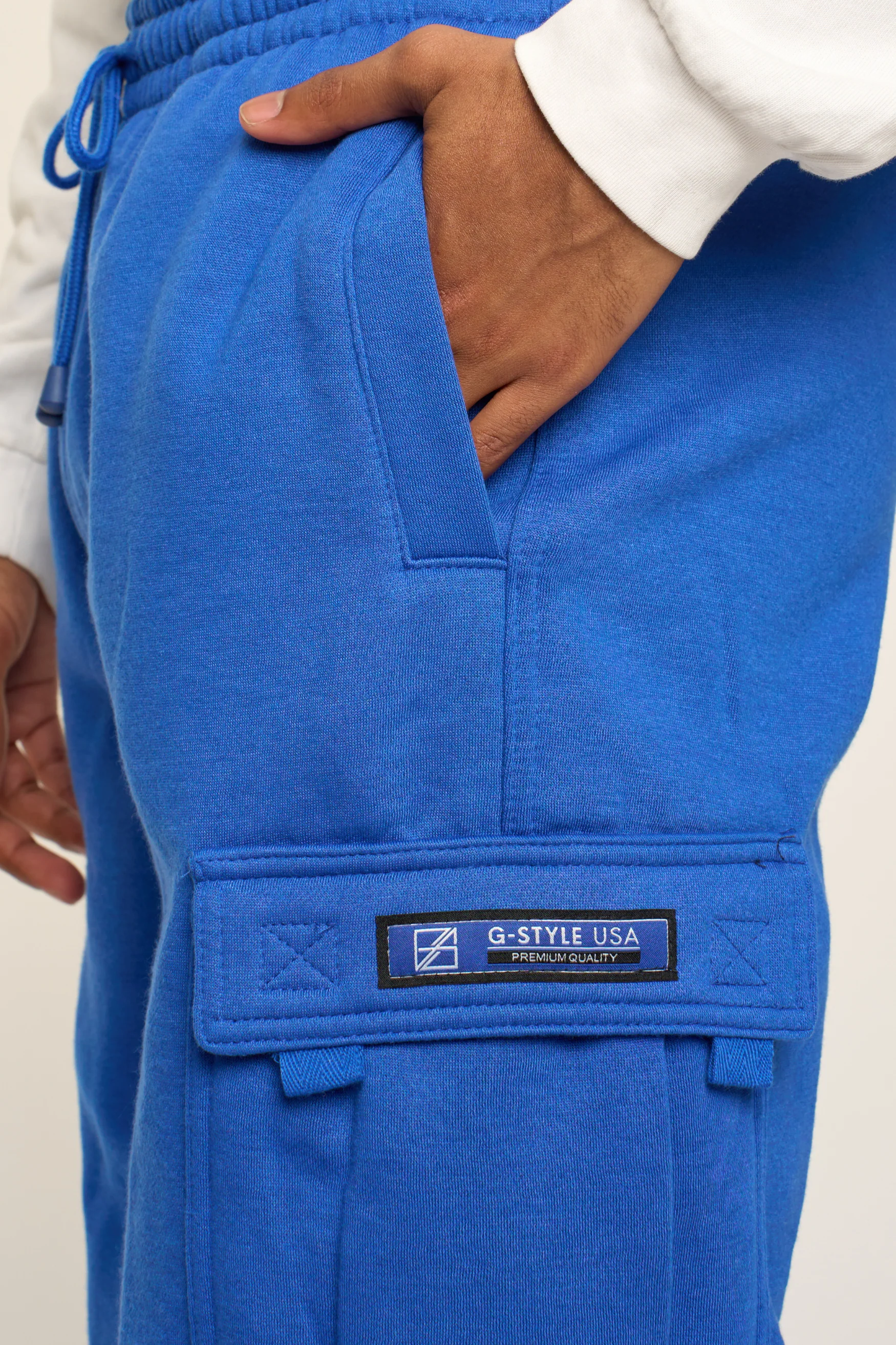 Men's Solid Fleece Heavyweight Cargo Shorts - Image 36