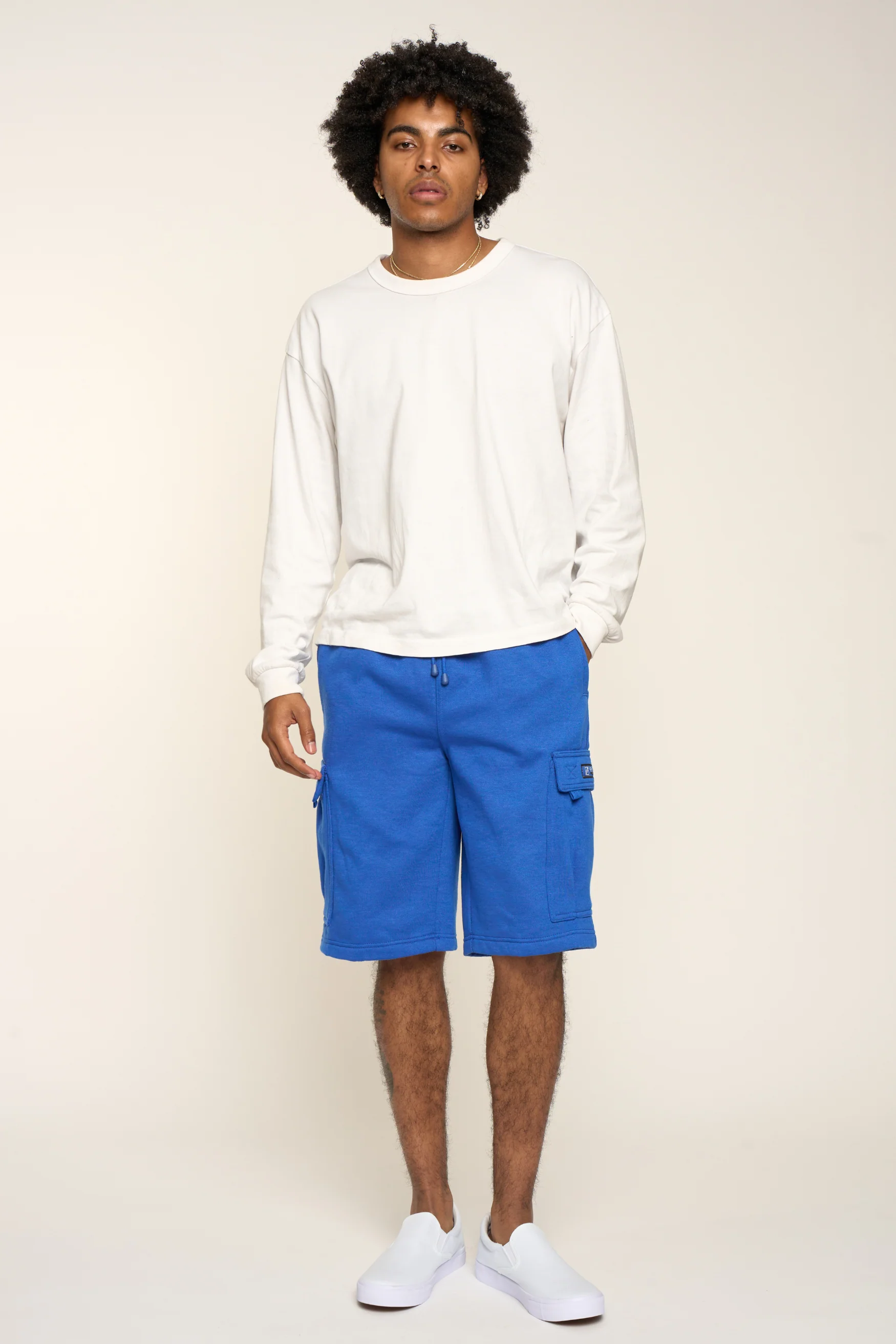 Men's Solid Fleece Heavyweight Cargo Shorts - Image 39