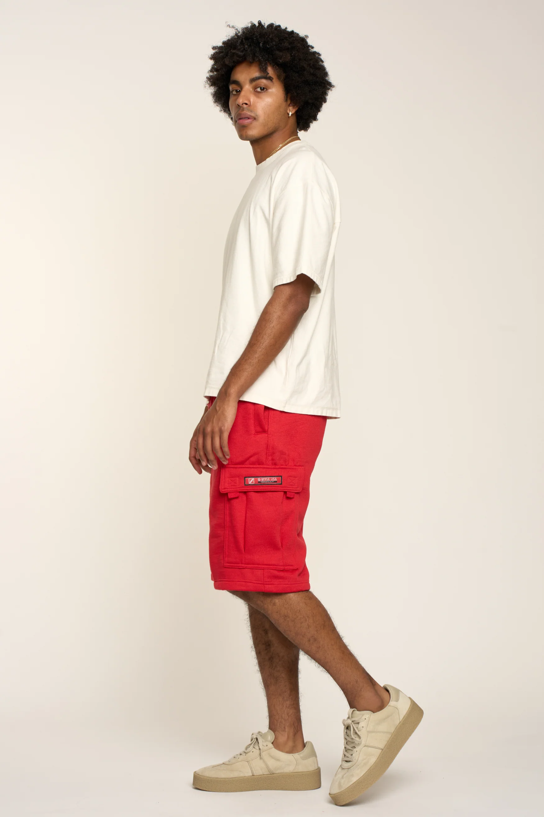 Men's Solid Fleece Heavyweight Cargo Shorts - Image 9